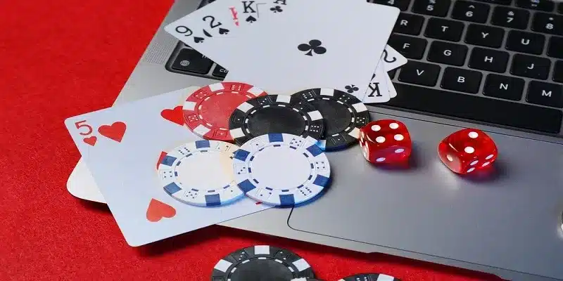 Cách chơi baccarat trực tuyến chi tiết và dễ hiểu cho người mới