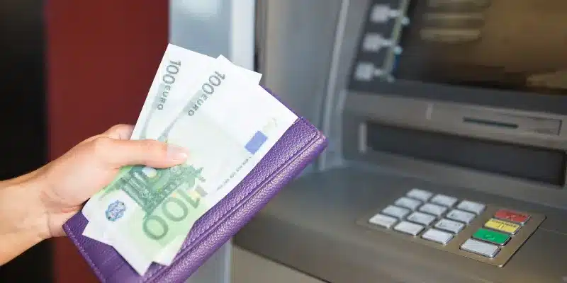 Rút tiền 3389 Casino